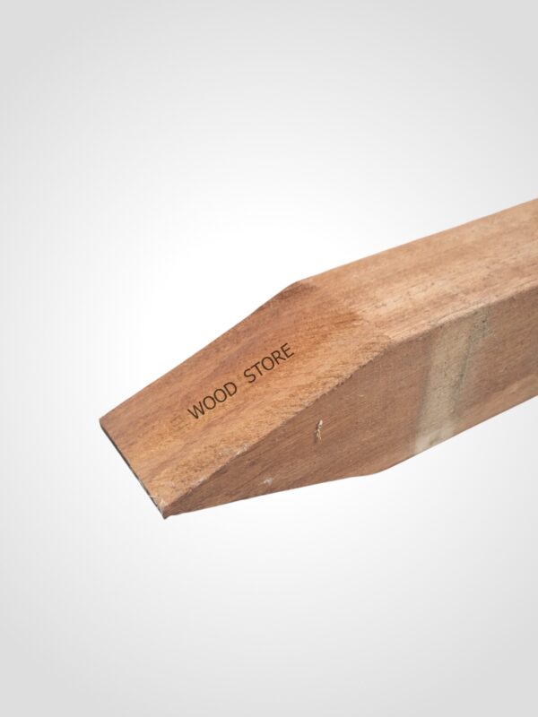 Podkladní hranoly 88 x 88 mm, Angelim Vermelho, s hrotem